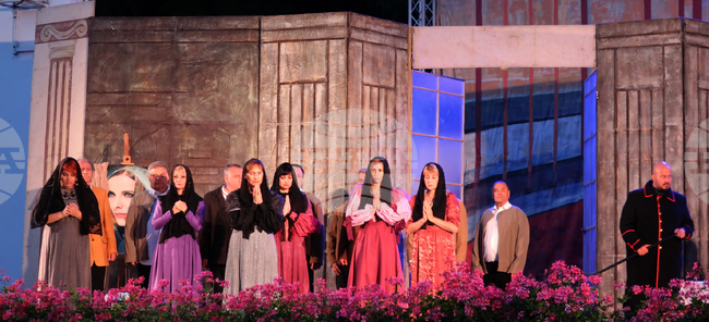 Плевен - летен театър - опера "Тоска"