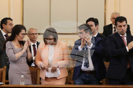 Парламент - заседание