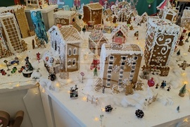 Румъния - град от меденки