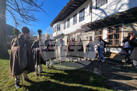 Трявна - фолклор - коледуване