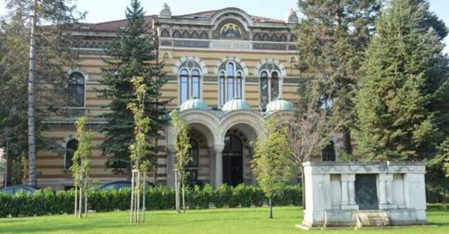 Светият синод на БПЦ отправи обръщение във връзка със зачестилите случаи на насилие и с актуалната нужда от въвеждане на предмета "Религия"