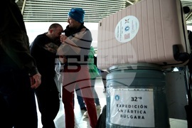Летище София - 32-ата национална антарктическа експедиция - заминаване