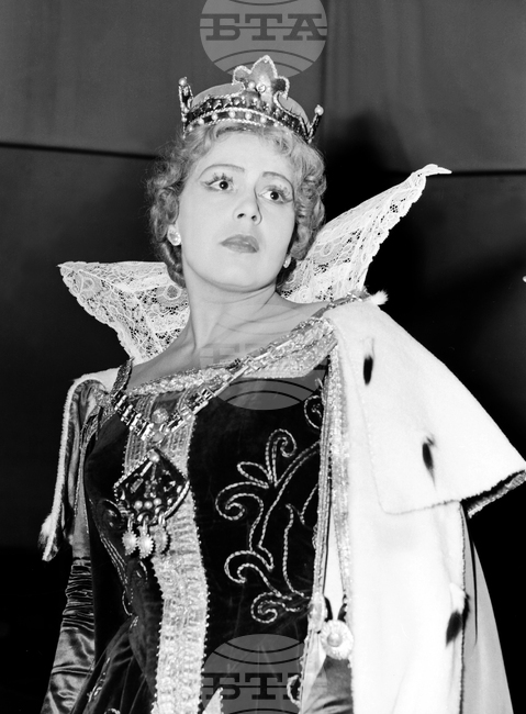 Юлия Винер-Ченишева - оперна певица