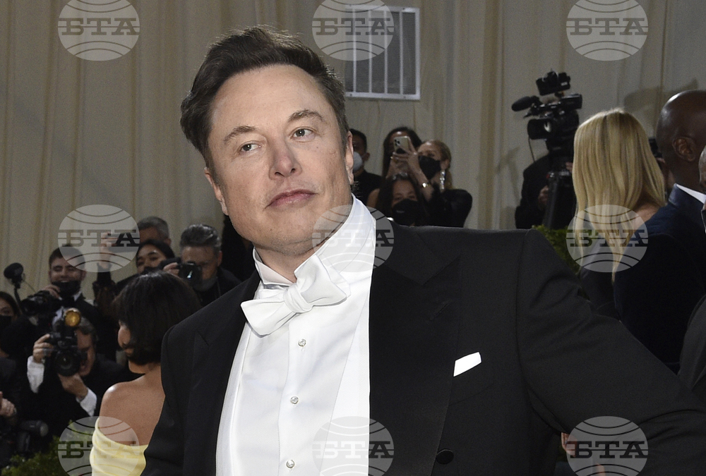 Водещи политици в Германия обвиниха Илон Мъск в намеса в изборите за Бундестаг