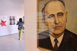 Музей на социалистическото изкуство - Последният първи - изложба 