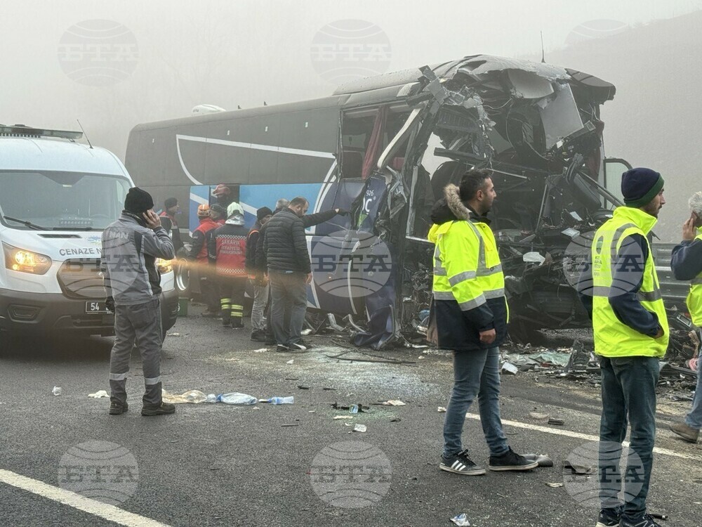 Десет загинали и над 50 ранени в катастрофа в Северозападна Турция