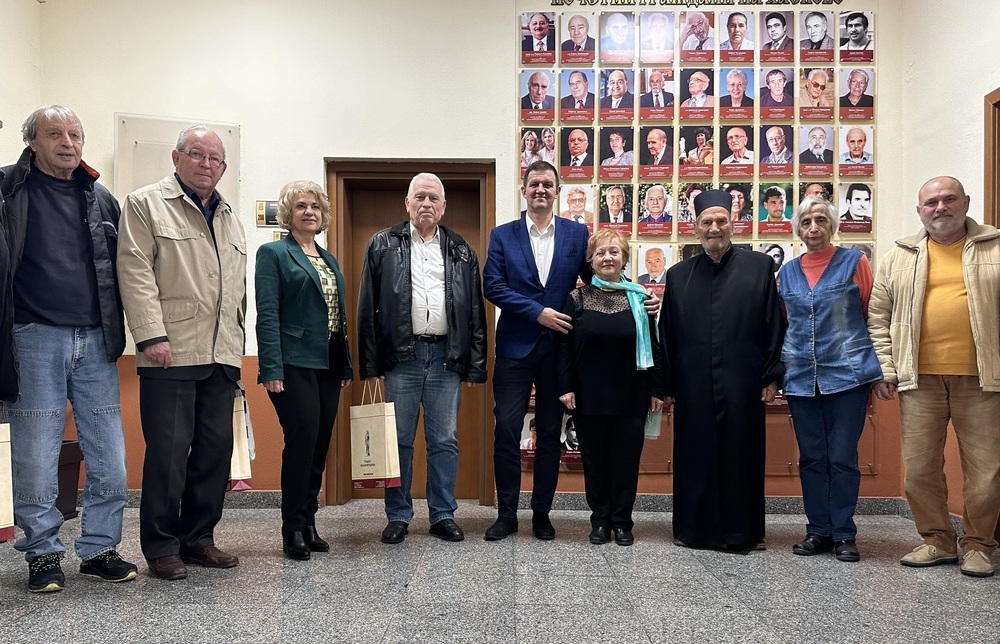 Кметът Станислав Дечев покани на традиционна празнична среща почетните граждани на Хасково