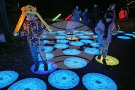 Румъния - Букурещ - Ботаническа градина - приказни декори