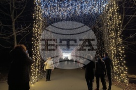 Румъния - Букурещ - Ботаническа градина - приказни декори