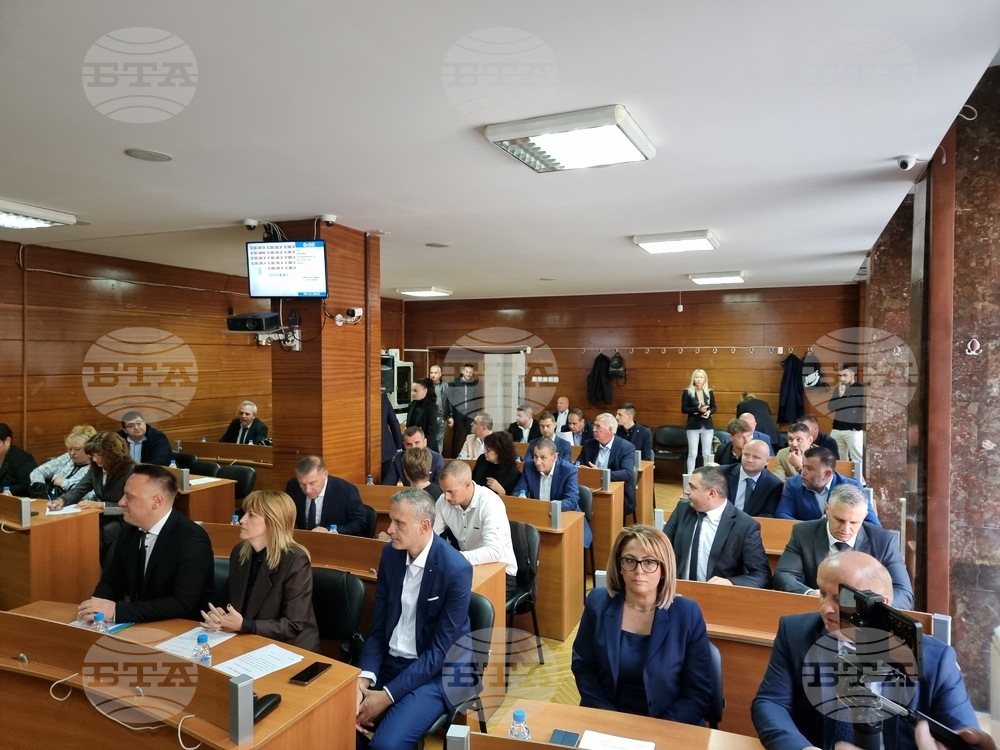 В Ямбол забраняват движението на електрически тротинетки в пешеходните зони и шумните частни празненства