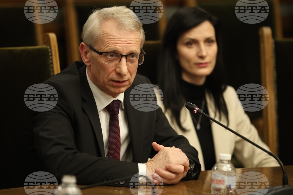 Парламент - работно съвещание - Николай Денков