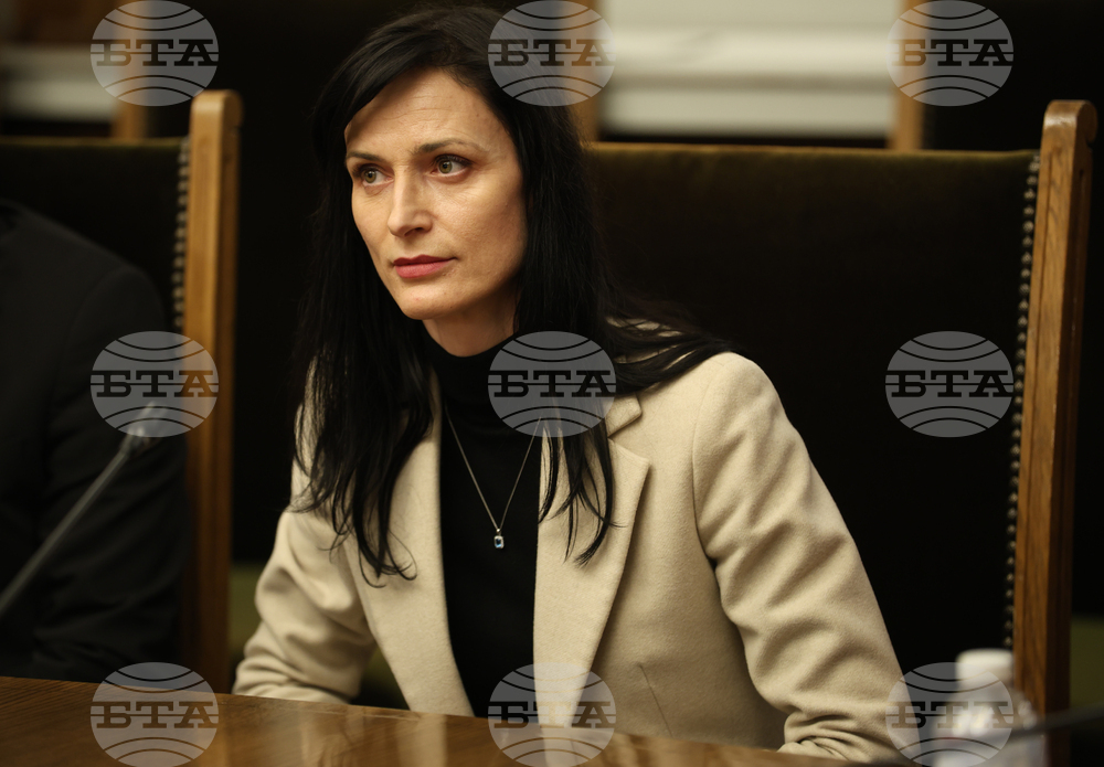 Парламент - работно съвещание - Мария Габриел
