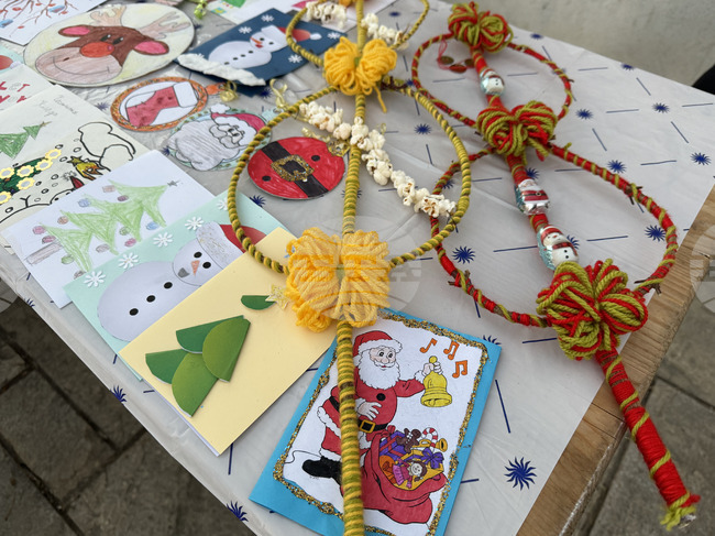 Конкурс за детско творчество на тема „Вълшебна Коледа“ организира Българското училище „Св. св. Кирил и Методий“ в Памплона