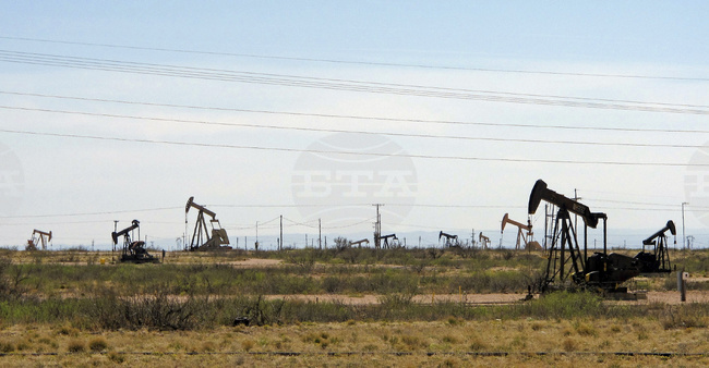 Цените на петрола се повишиха след обявяването на споразумението между ЕС и САЩ за митата
