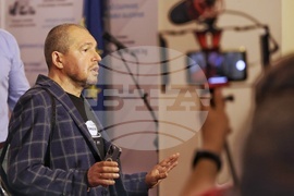 Парламент - кулоари - Тошко Йорданов