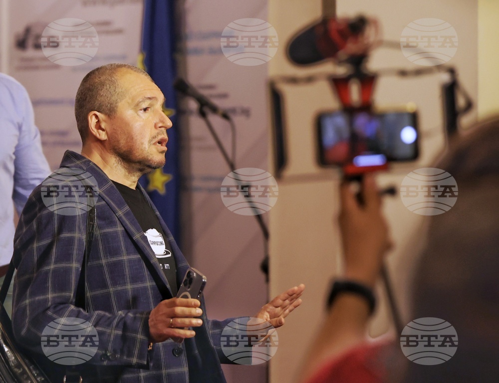 Парламент - кулоари - Тошко Йорданов