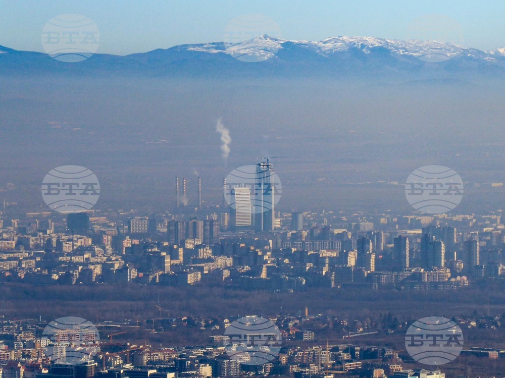 Residential Sector Is Leading Air Polluter in Sofia, Study Finds