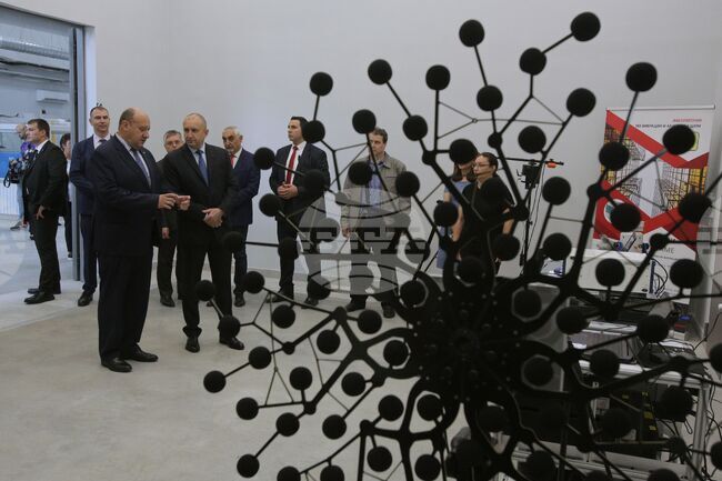 Румен Радев - Технически университет - посещение