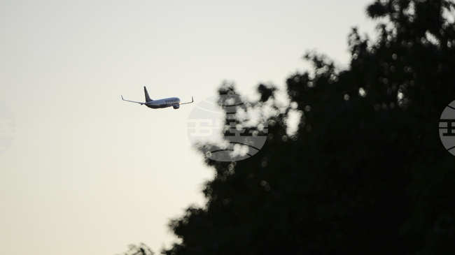 Сигналът за бомба на летището в Сараево е бил фалшив, работата на летището е възобновена