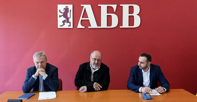 Коалиция “ЛЕВИЦАТА!”: Румен Петков за водно-въздушния модел на Шенген: Провал на българската дипломация