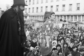 Посрещане на Новата 1976 година в Пловдив