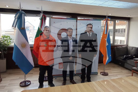 RSV 421 Arrives in Ushuaia, Argentina