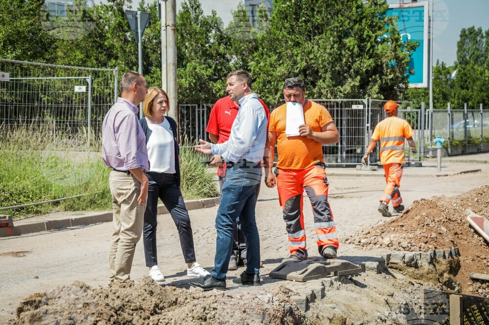 Продължава основният ремонт на втория участък на бул. “Първа българска армия“