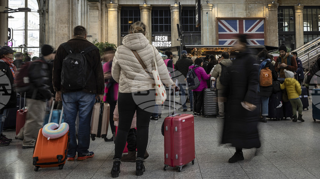 Великобритания от днес ще изисква разрешение за пътуване от чужденци от 85 страни, влизащи на територията ѝ