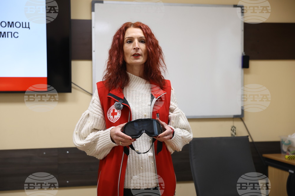 Център за обучение по първа долекарска помощ - симулационни очила