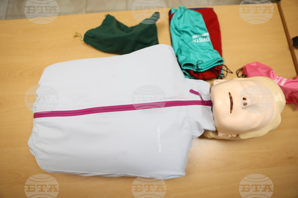 Център за обучение по първа долекарска помощ - симулационни очила