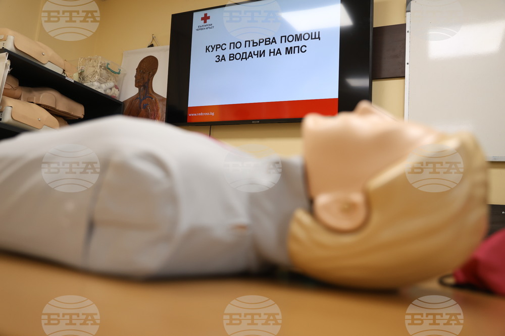 Център за обучение по първа долекарска помощ - симулационни очила