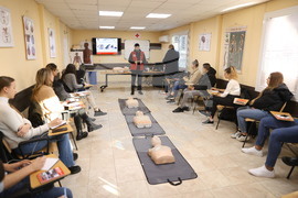 Център за обучение по първа долекарска помощ - симулационни очила