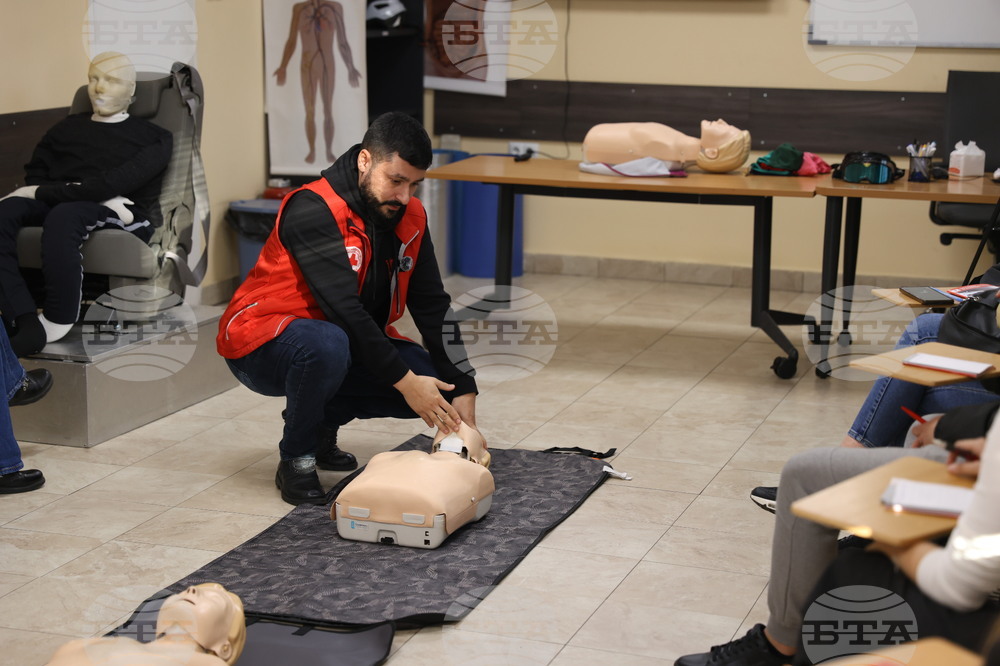 Център за обучение по първа долекарска помощ - симулационни очила