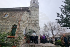 Кърджали - отец Боян Саръев - поклонение