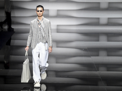 Italy Fashion Emporio Armani Mens SS 23