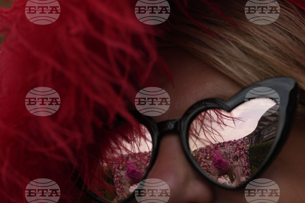 Глоба от над 900 000 евро на пазара на луксозни очила в Румъния