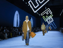 Italy Fashion Fendi Mens SS 23
