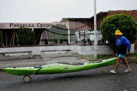 Бургас - плаж - дъждовно време