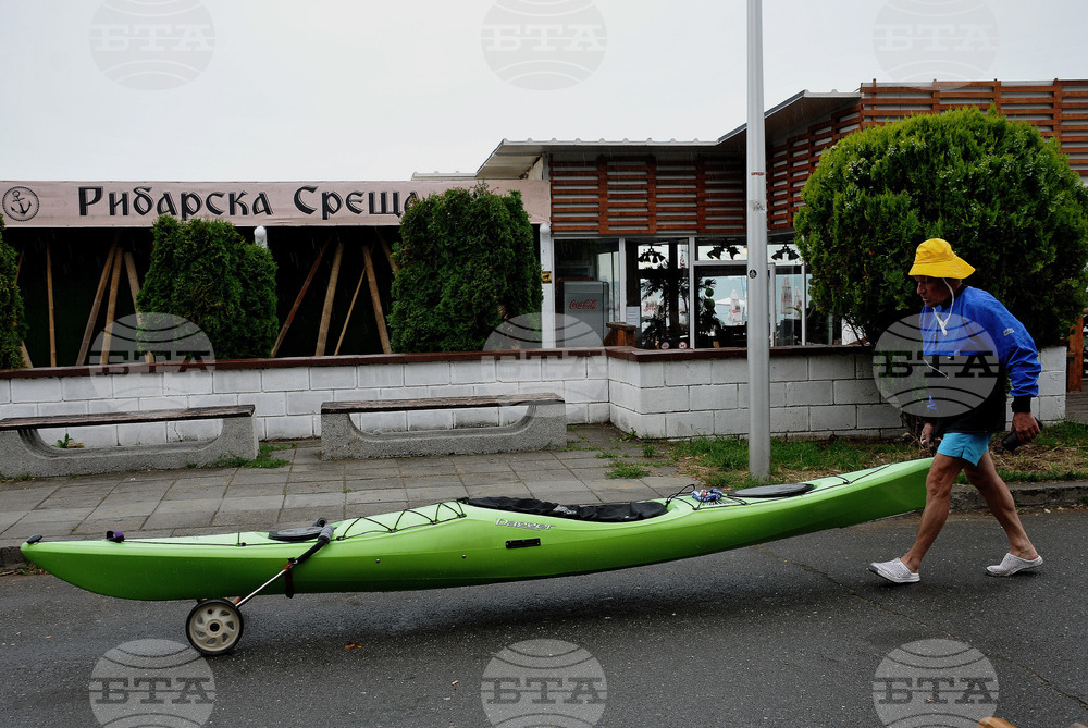 Бургас - плаж - дъждовно време