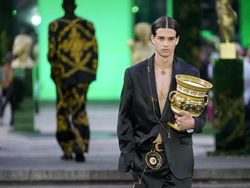 Italy Fashion Versace Mens SS 23
