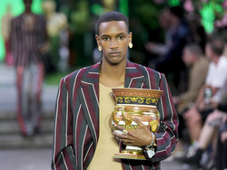 Italy Fashion Versace Mens SS 23