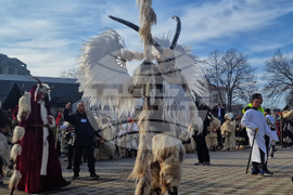 Петрич - фолклор - маскарадни игри