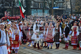 Петрич - фолклор - маскарадни игри