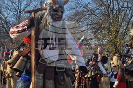 Петрич - фолклор - маскарадни игри