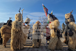 Петрич - фолклор - маскарадни игри