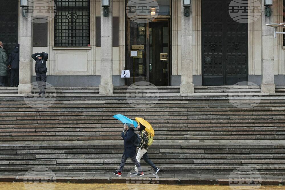 Курсове на българския лев към отделни чуждестранни валути и цена на златото, валидни за 01.12.2025