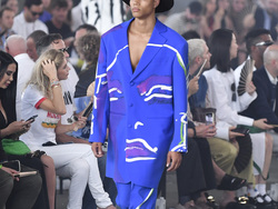 Italy Fashion Moschino Mens SS 23