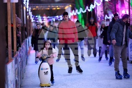 Ледена пързалка