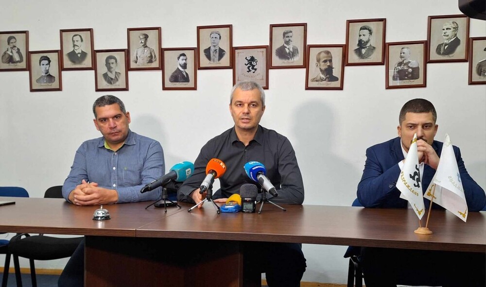 Костадин Костадинов: Правителството на сглобката разпространява дезинформация, докато ни превръща в бежански лагер