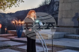 Ловеч - Илияна Йотова - Васил Левски - годишнина